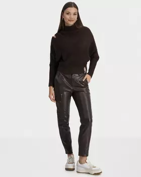 Брюки зауженного кроя из экокожи