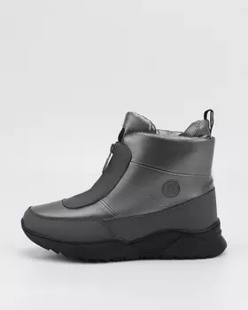 Дутики-ботинки, утепленные искусственным мехом, с функциональной молнией и на высокой рельефной подошве