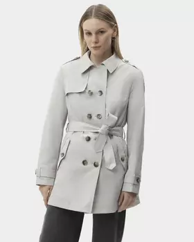 Двубортный плащ с отлетной кокеткой и поясом в комплекте