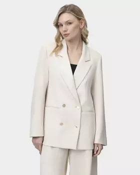Двубортный жакет прямого силуэта
