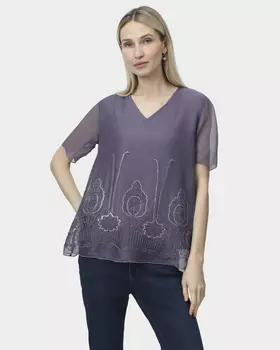 Двухслойная блузка свободного кроя с вышивкой