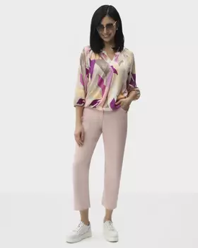 Джинсы зауженного кроя укороченные