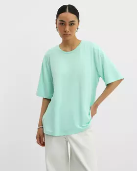 Футболка из вискозы с круглым вырезом и печатью на спинке в тон