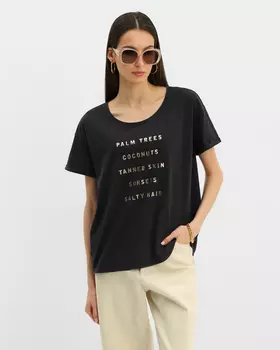 Хлопковая футболка прямого кроя с надписями на полочке