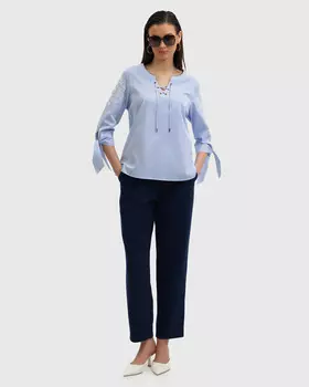 Элегантные брюки средней посадки с защипами и эластичным поясом