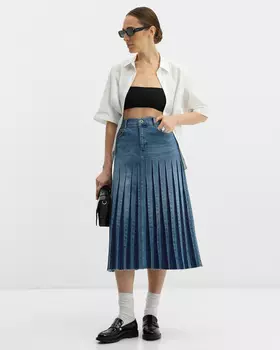 Джинсовая плиссированная юбка миди