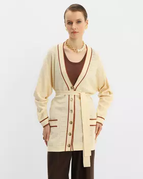 Кардиган с контрастными деталями, поясом и золотистыми пуговицами