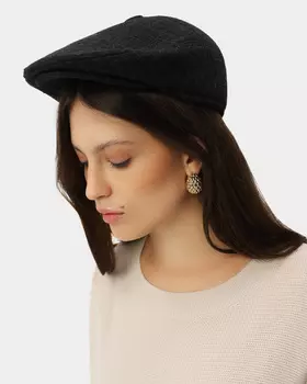 Кепи с шерстью в составе