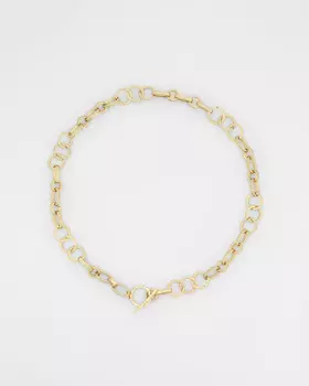 Колье-цепь с фактурными звеньями с чеканкой и застежкой тогл