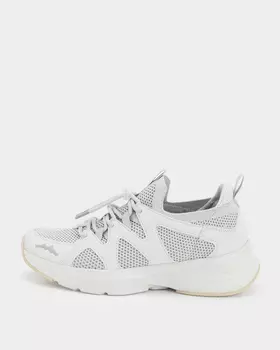 Кроссовки на гибкой легкой подошве