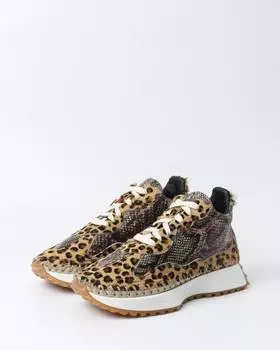 Кроссовки ручной работы на высокой нескользящей подошве