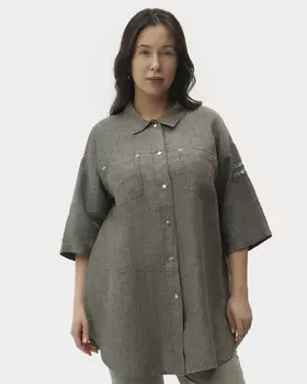 Льняная рубашка с металлическим декором на рукаве