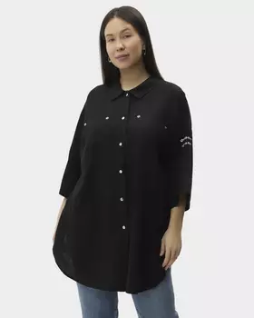 Льняная рубашка с металлическим декором на рукаве