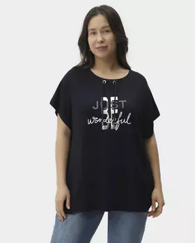 Легкий джемпер свободного кроя