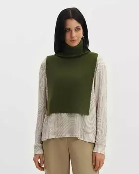 Манишка из шерстяного трикотажа в рубчик