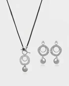 Набор: колье и серьги в минималистическом стиле