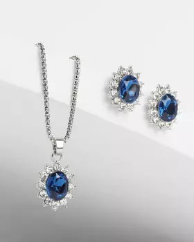 Комплект из ожерелья и серег с синими цирконами