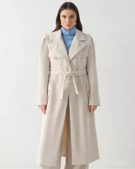 Пальто, р. 40, цвет Молочный