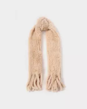 Палантин с накладными карманами и бахромой