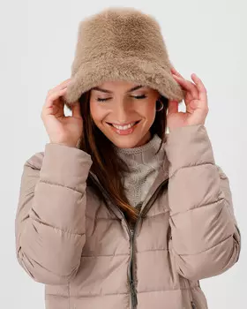 Панама из пушистого экомеха