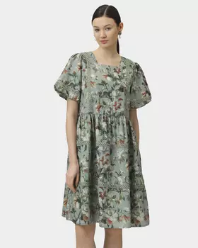 Платье А-силуэта с рукавами-фонариками, кружевными вставками и цветочным принтом