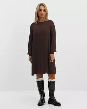 Платье-миди свободного кроя