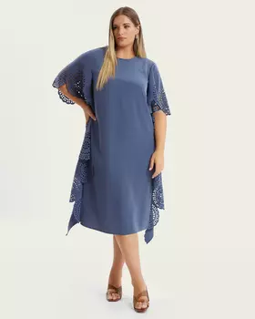 Платье с перфорированными вставками по бокам