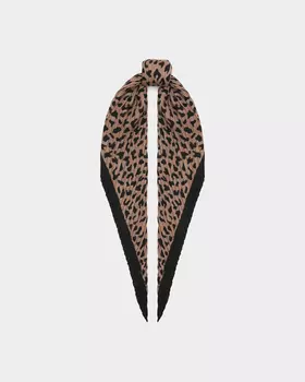 Платок с шерстью и вискозой в составе