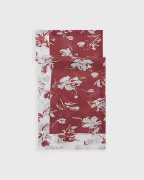 Платок с ярким принтом