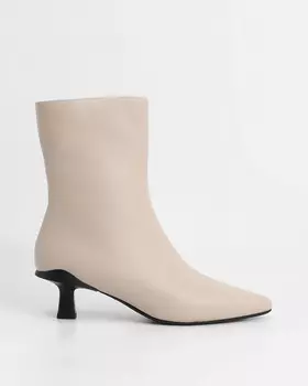 Полусапоги, р. 42, цвет Молочный