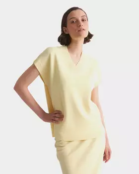 Пуловер свободного кроя с боковыми разрезами