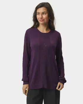 Пуловер тонкой вязки