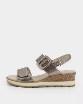 Сандалии с кожаной стелькой Memotion