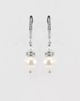 Серьги со вставками из натурального жемчуга, цирконов и гематита с родиевым гальваническим покрытием
