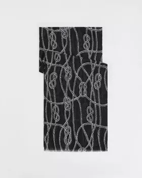 Полупрозрачный шарф с принтом