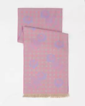 Шарф с цветочным дизайном и бахромой по краям