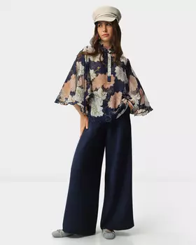 Широкие брюки с эластичным поясом