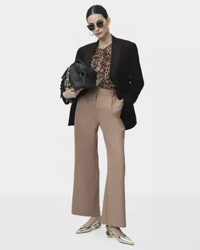 Широкие брюки с эластичным поясом