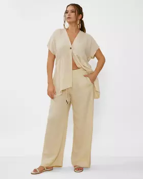 Широкие брюки с кулиской на талии