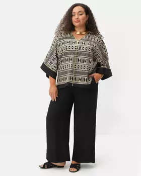 Широкие брюки с кулиской на талии