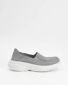 Слипоны облегченной бесподкладочной конструкции с эластичными вставками