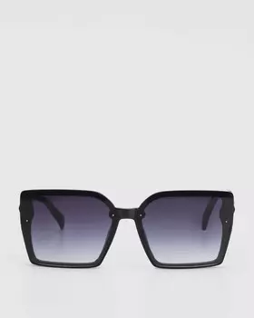 Солнцезащитные очки с поляризационными линзами