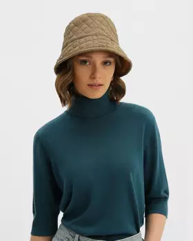 Стеганая шляпа с утепленной подкладкой