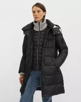 Стеганое пальто из водоотталкивающего материала со съемной внутренней вставкой и глубоким капюшоном