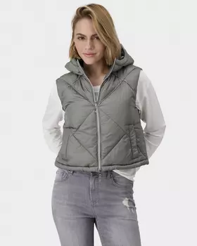 Стеганый укороченный жилет с капюшоном