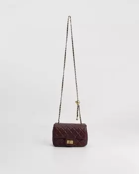 Сумка из натуральной кожи стеганой фактуры с ремнем-кроссбоди с фиксатором и поворотным замком