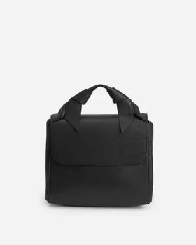 Сумка-трапеция лаконичная из натуральной кожи с необычной ручкой