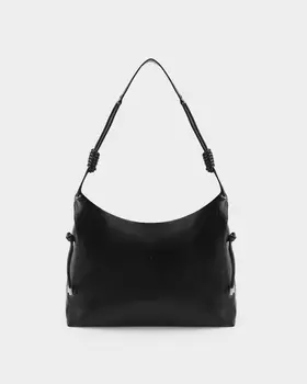 Сумка с декором на ручках