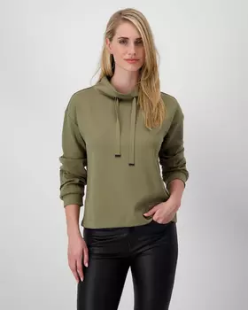 Толстовка свободного кроя