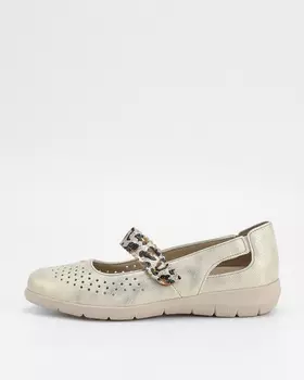 Туфли из натуральной кожи с застежкой велкро и сквозной перфорацией